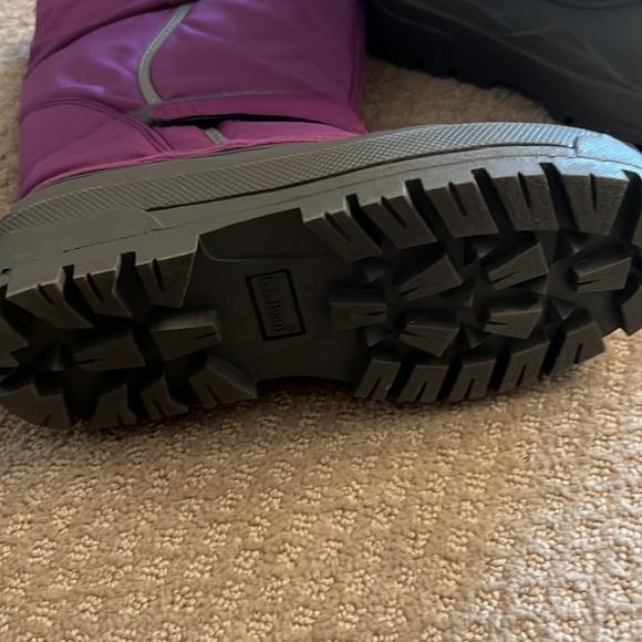 LL Bean snow boots - Picture 2 of 2